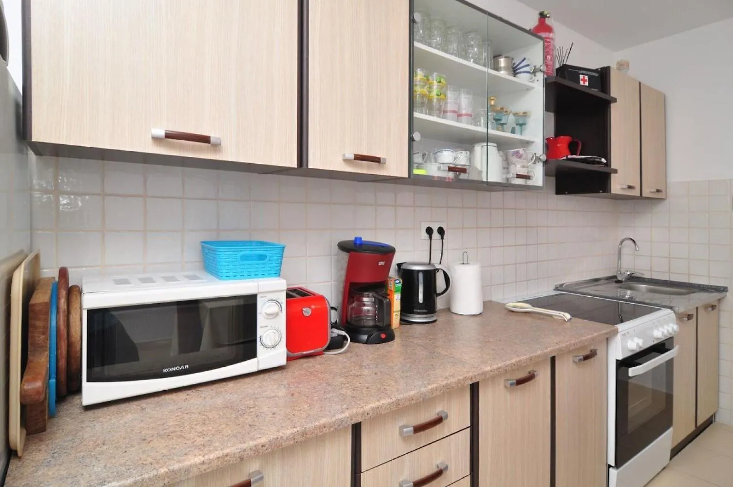 Apartments Snjeska - 20M From Sea Seget Vranjica