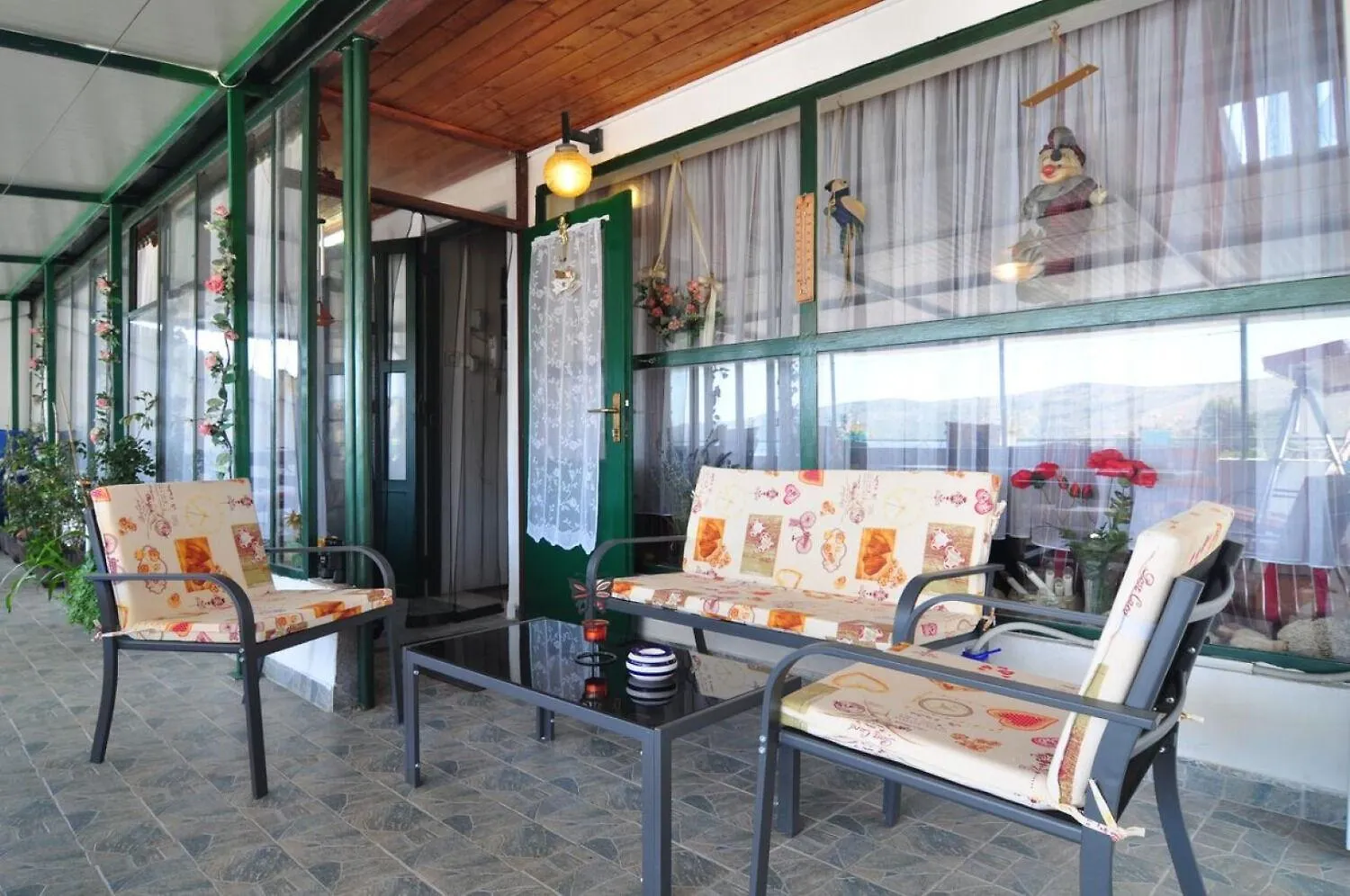 Apartments Snjeska - 20M From Sea Seget Vranjica